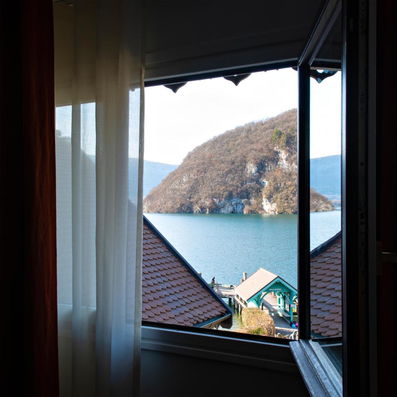 Auberge Du Pere Bise - Jean Sulpice Талуар Екстериор снимка